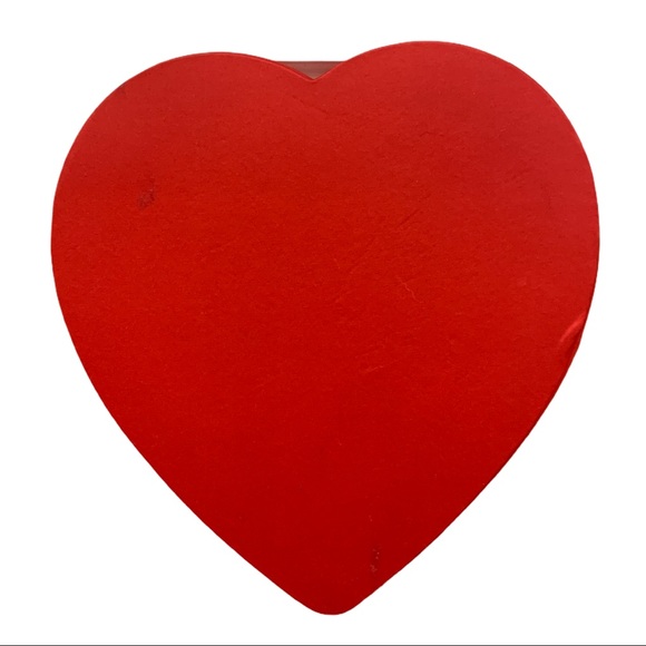 Godiva Red Satin Embroidered Heart Keepsake Box EUC - Picture 4 of 5